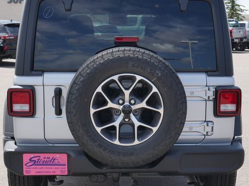 New 2024 Jeep Wrangler Sport S image 3