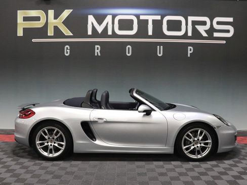 Used 2015 Porsche Boxster w/ Sport Chrono Package RWD image 12