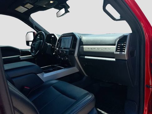 Used 2022 Ford F350 Lariat w/ Lariat Ultimate Package AWD/4WD image 32
