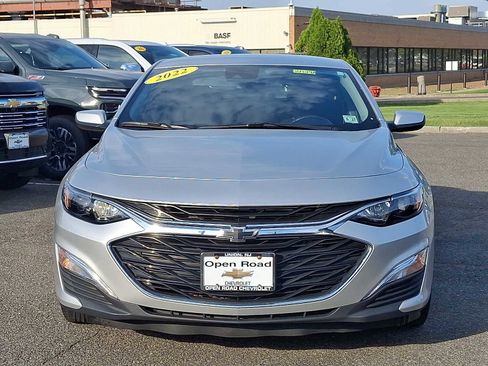 Used 2022 Chevrolet Malibu RS FWD image 2