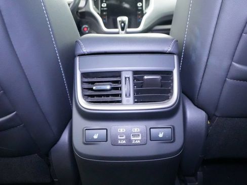 Used 2024 Subaru Outback Limited AWD/4WD image 23