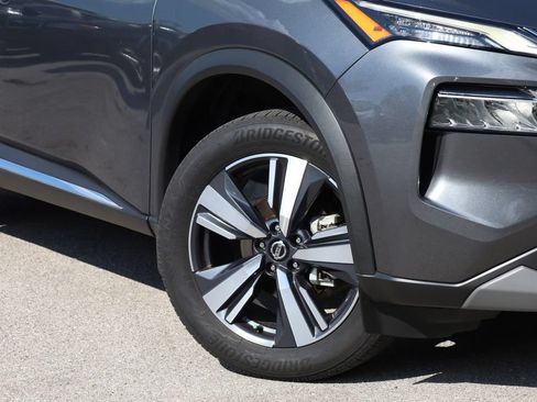 Used 2021 Nissan Rogue SL AWD/4WD image 2