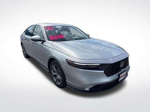 Used 2024 Honda Accord EX image 7