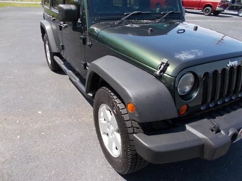 Used 2010 Jeep Wrangler Unlimited Sport AWD/4WD image 11