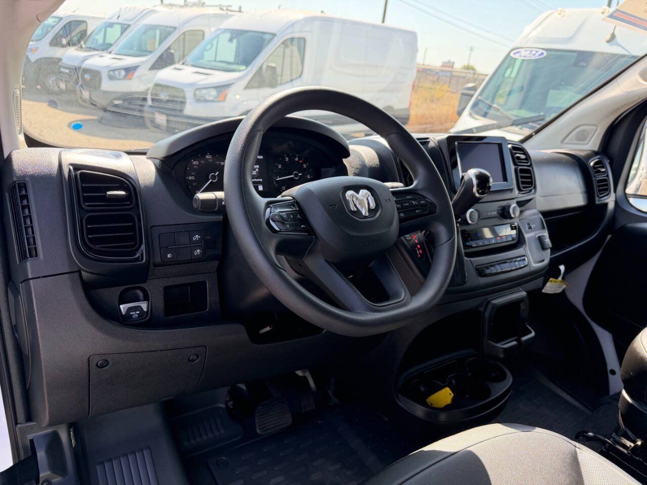 Used 2026 RAM ProMaster 2500 w/ Convenience Group FWD image 11