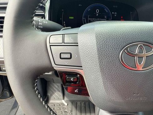 Used 2026 Toyota Camry SE w/ Convenience Package image 27