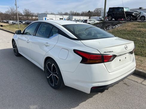 Used 2023 Nissan Altima 2.5 SR image 4