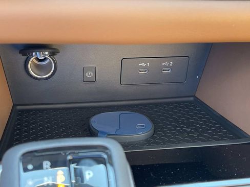 New 2026 Nissan Pathfinder Platinum AWD/4WD image 30