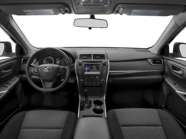 Used 2017 Toyota Camry LE FWD image 4