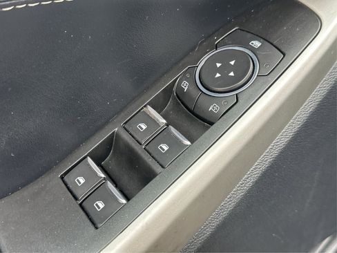 Used 2021 Ford Explorer XLT w/ Class III Trailer Tow Package image 29