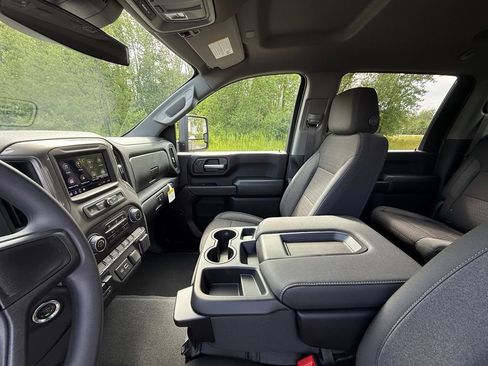 New 2026 Chevrolet Silverado 2500 Custom w/ Custom Convenience Package AWD/4WD image 18