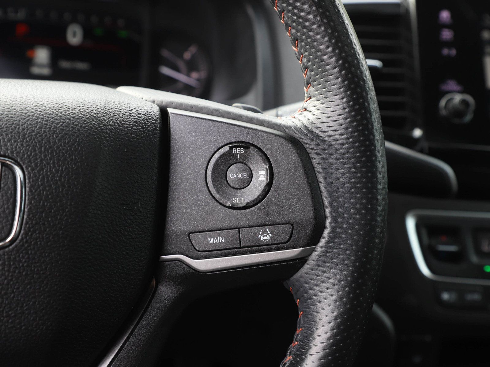 Used 2022 Honda Passport TrailSport image 28