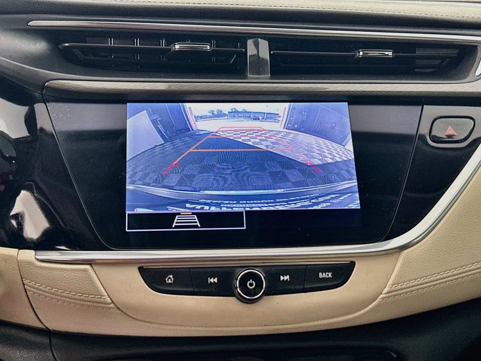Used 2021 Buick Encore GX Essence AWD/4WD image 13