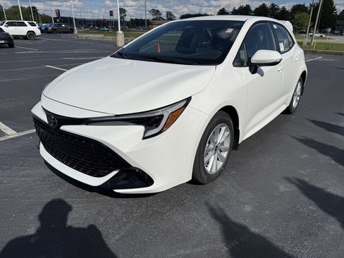 New 2025 Toyota Corolla SE image 6