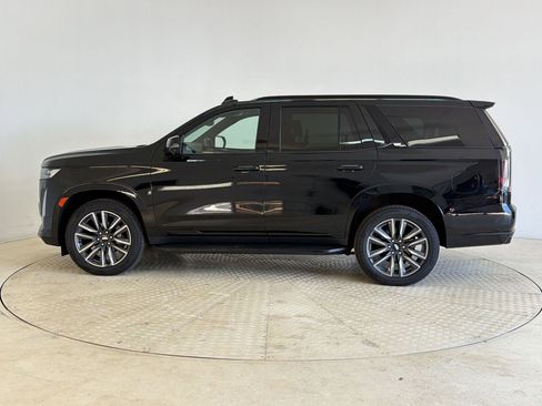 Used 2023 Cadillac Escalade Sport image 2