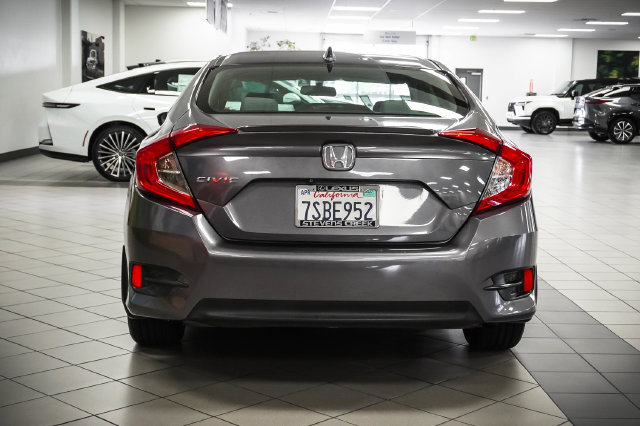 Used 2016 Honda Civic EX-T image 7