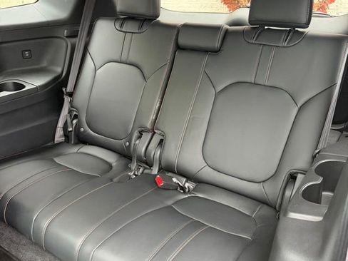 Certified 2025 Honda Pilot TrailSport image 12