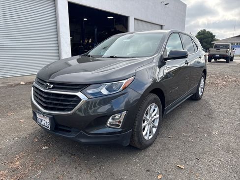 Used 2019 Chevrolet Equinox LT image 1