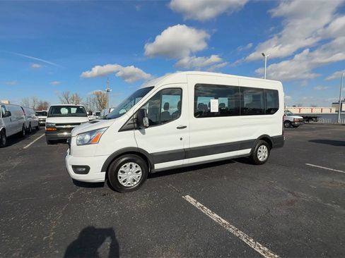 Used 2021 Ford Transit 350 XLT image 4