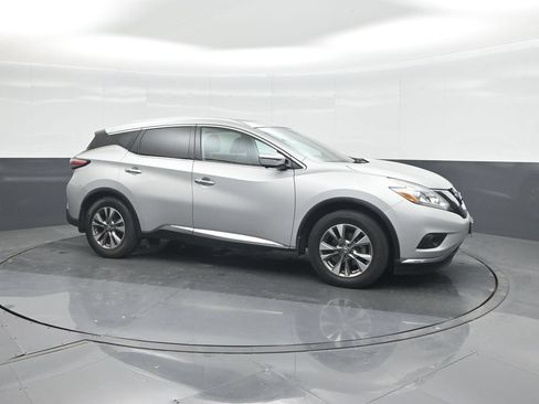 Used 2016 Nissan Murano SL w/ SL Technology Package AWD/4WD image 11