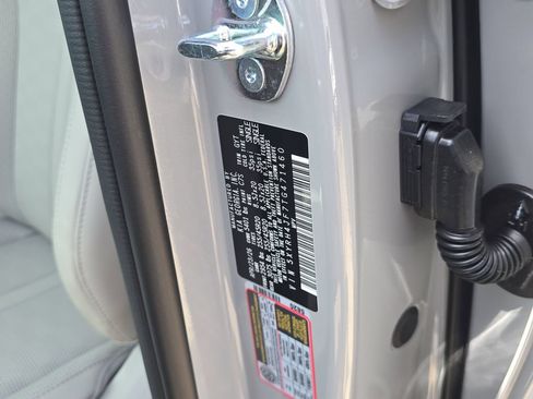 New 2026 Kia Sorento EX FWD image 34