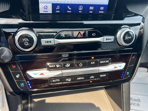 Used 2023 Ford Explorer ST w/ Equipment Group 401A AWD/4WD image 17