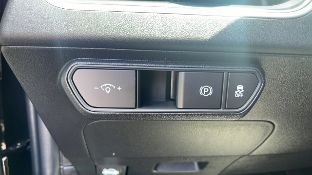 New 2026 Kia K4 EX FWD image 30