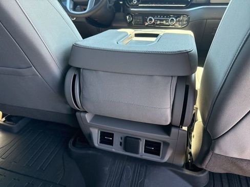 New 2026 GMC Sierra 1500 SLE AWD/4WD image 47