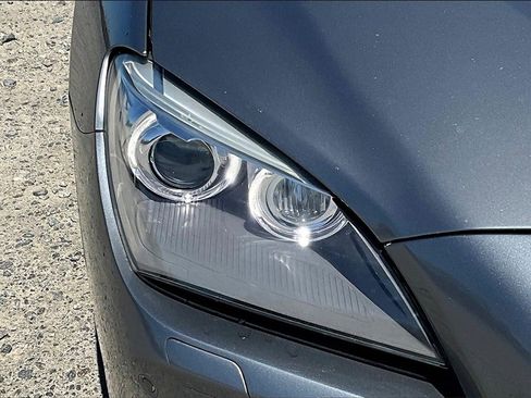 Used 2015 BMW 650i Convertible w/ Executive Package image 27