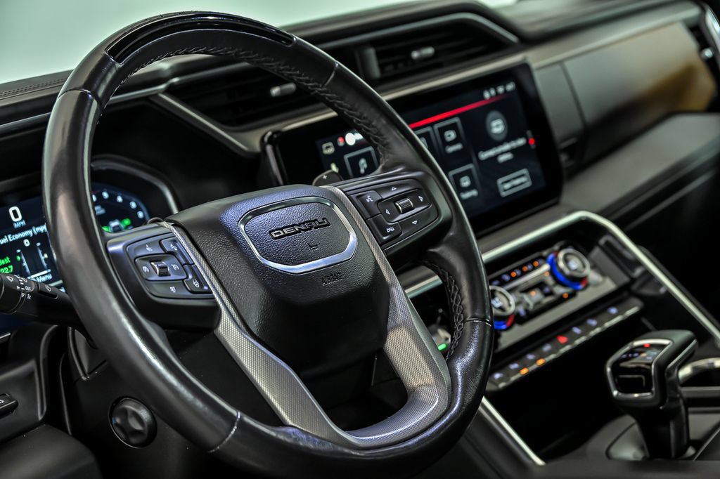 Used 2023 GMC Sierra 1500 Denali AWD/4WD image 17