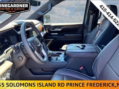 Used 2024 GMC Sierra 1500 Denali w/ Denali Reserve Package AWD/4WD image 18