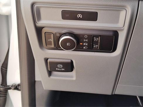 Used 2025 Ford F150 XLT w/ Equipment Group 301A Standard image 25