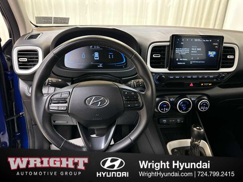 Certified 2023 Hyundai Venue Limited w/ Cargo Package image 19