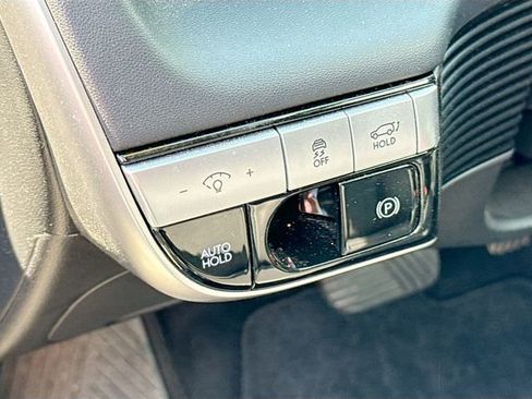Certified 2023 Hyundai Ioniq 5 SEL image 6