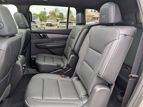 New 2026 Buick Enclave Sport Touring w/ Power Package AWD/4WD image 36