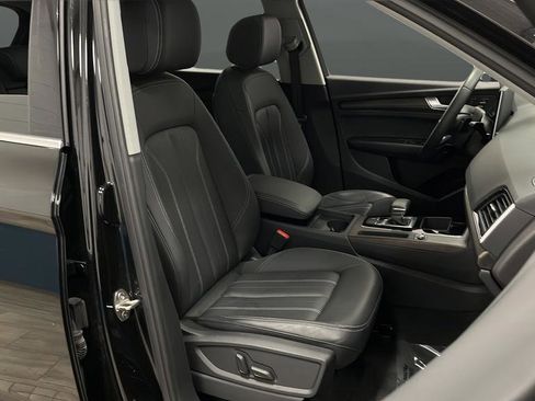 Used 2023 Audi Q5 2.0T Premium w/ Convenience Package AWD/4WD image 11