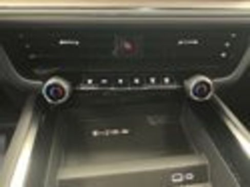 New 2026 Chevrolet Tahoe High Country w/ Sun And Tow Package AWD/4WD image 24