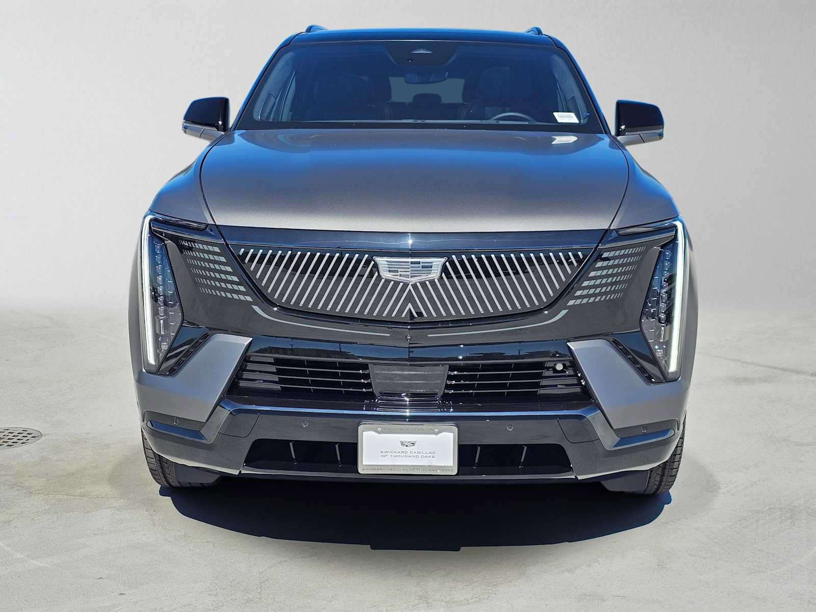 New 2026 Cadillac Escalade IQL Sport 2 w/ LPO, ONYX Package AWD/4WD image 8