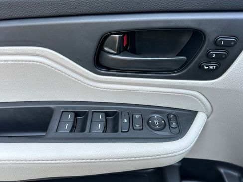 New 2026 Honda Odyssey EX-L image 28