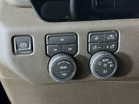 New 2026 Chevrolet Silverado 2500 LT w/ All Star Edition AWD/4WD image 10