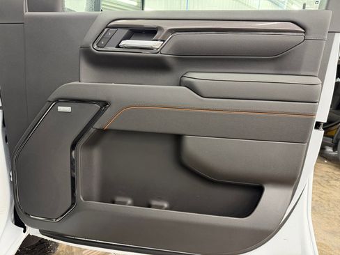New 2026 GMC Sierra 3500 AT4 w/ Technology Package AWD/4WD image 28