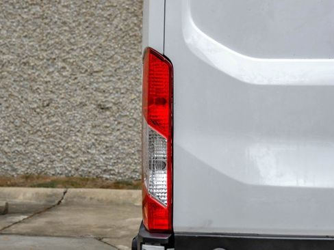 Used 2020 Ford Transit 250 Medium Roof w/ Load Area Protection Package image 36