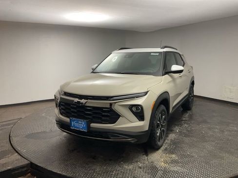 New 2026 Chevrolet TrailBlazer ACTIV w/ Convenience Package image 3