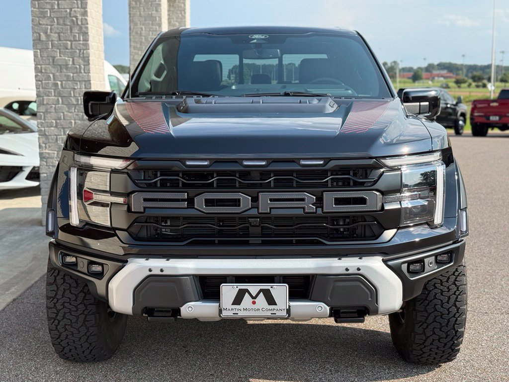 Used 2025 Ford F150 Raptor AWD/4WD image 17