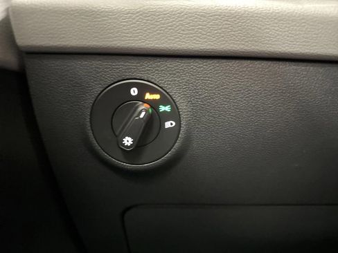 Used 2024 Volkswagen Taos S image 23