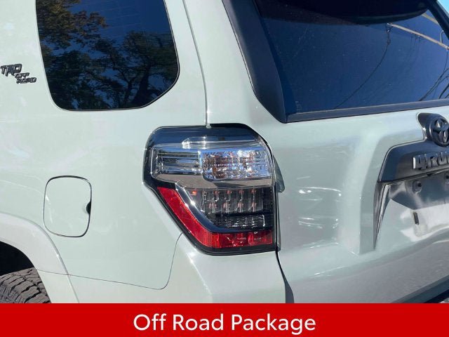 Certified 2022 Toyota 4Runner TRD Off-Road Premium w/ Moonroof Package AWD/4WD image 14