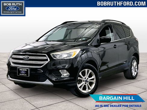 Used 2018 Ford Escape SE w/ SE Sync 3 Package image 1