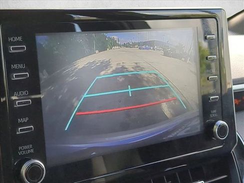 Used 2020 Toyota Corolla SE FWD image 13