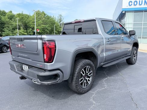 Used 2022 GMC Sierra 1500 AT4 w/ AT4 Preferred Package AWD/4WD image 6