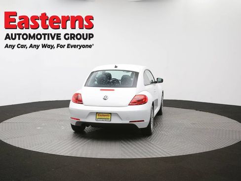 Used 2015 Volkswagen Beetle 1.8T FWD image 33